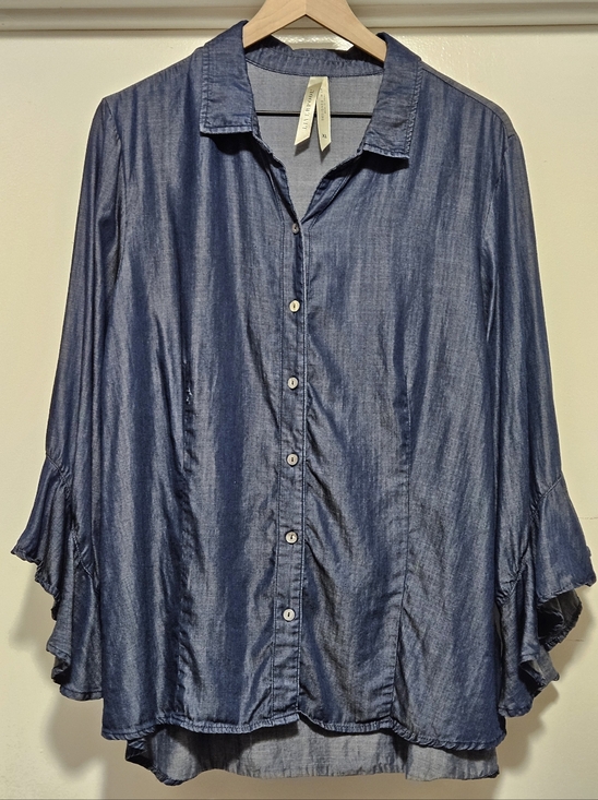 Liverpool Tops - Liverpool XL ruffle 3/4 sleeve button chambray denim blouse Western Cowgirl